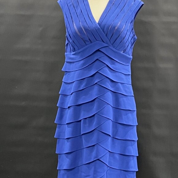 Scarlet Nite. Cocktail Dress - Picture 1 of 7